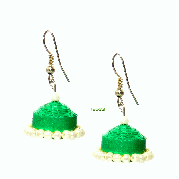 Green Pearly Earring
